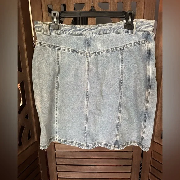 Denim Button-Front Midi Skirt- Size XL - Picture 8 of 12